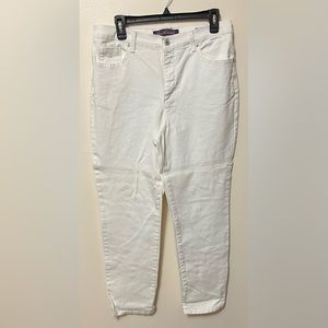 Gloria Vanderbilt White Jeans Women’s size 12